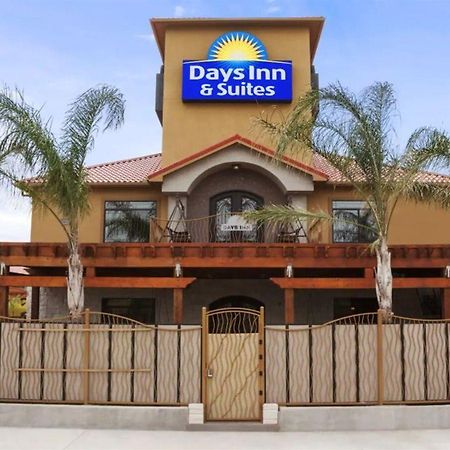 Days Inn & Suites By Wyndham Houston North-Spring Westfield Exteriér fotografie