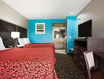Days Inn & Suites By Wyndham Houston North-Spring Westfield Exteriér fotografie